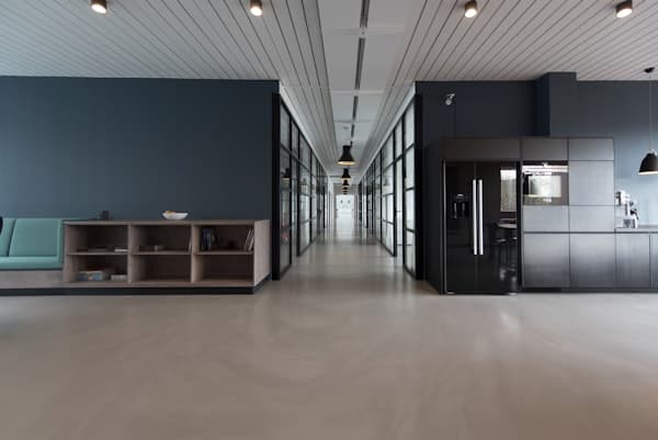 Office & Commercial Cleaning